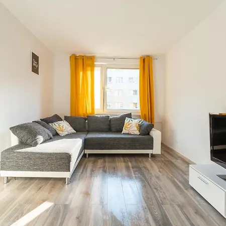 Tanie Spanie Skowronek - Pet Friendly - Przytulny 4 Osobowy - Space *