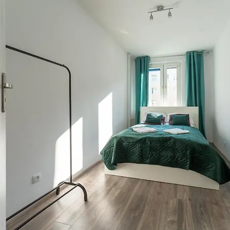 Appartement Tanie Spanie Skowronek - Pet Friendly - Przytulny 4 Osobowy - Space *