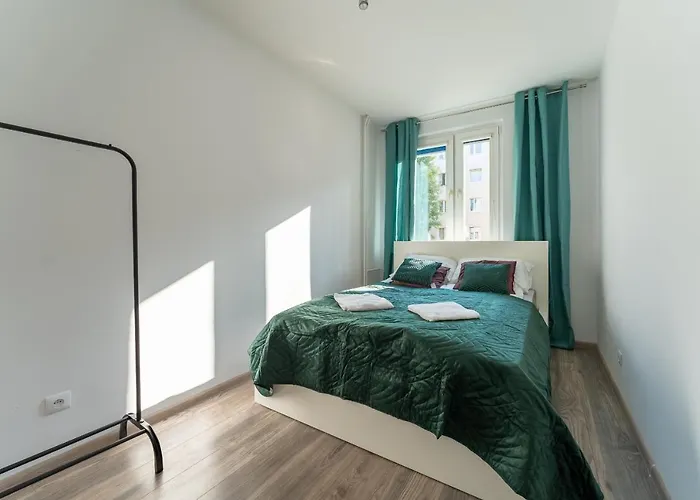 Tanie Spanie Skowronek - Pet Friendly - Przytulny 4 Osobowy - Space